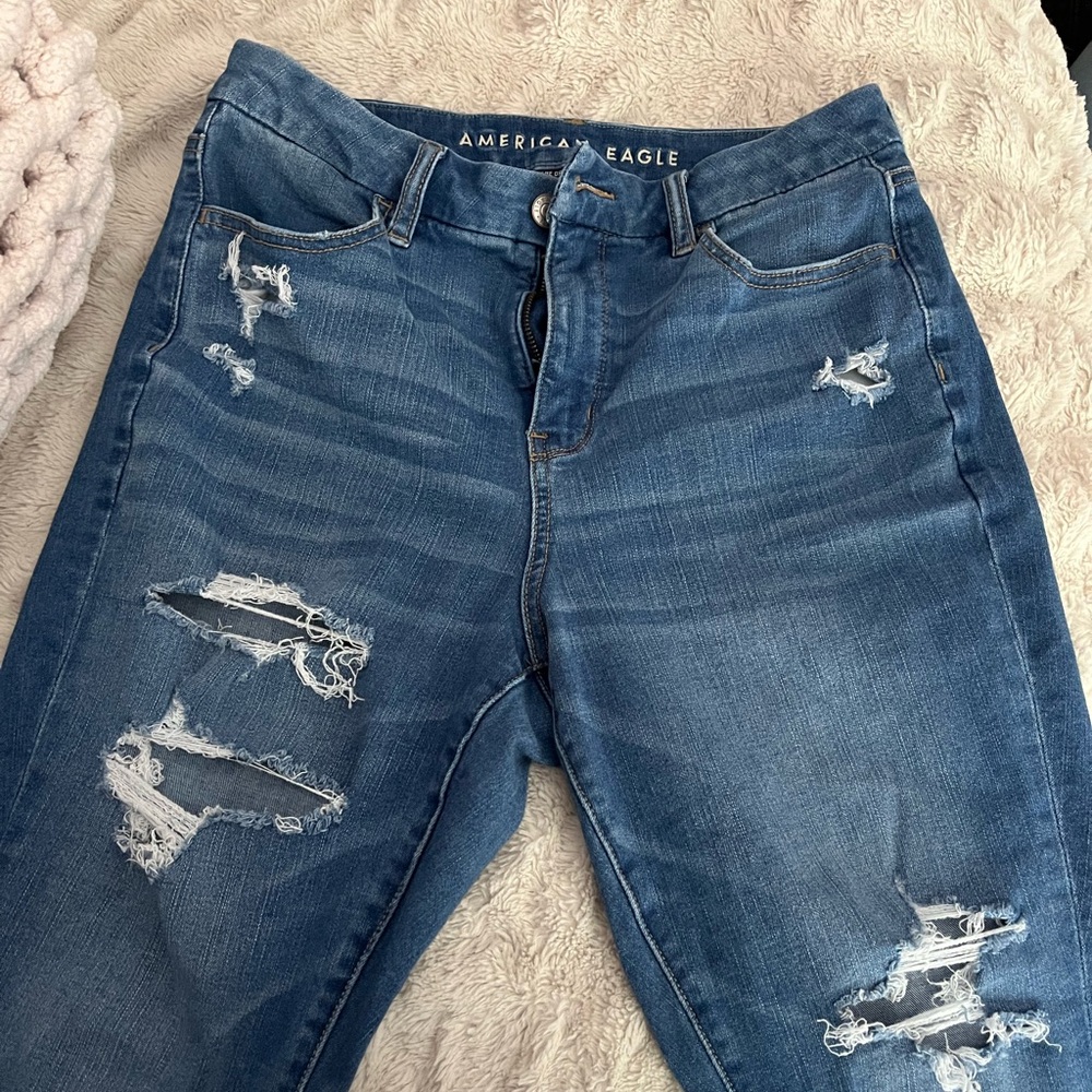 American Eagle Curvy High Waisted “The Dream Jean”